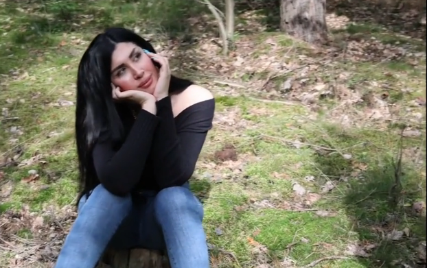 سكس ميرا النوري في الغابة